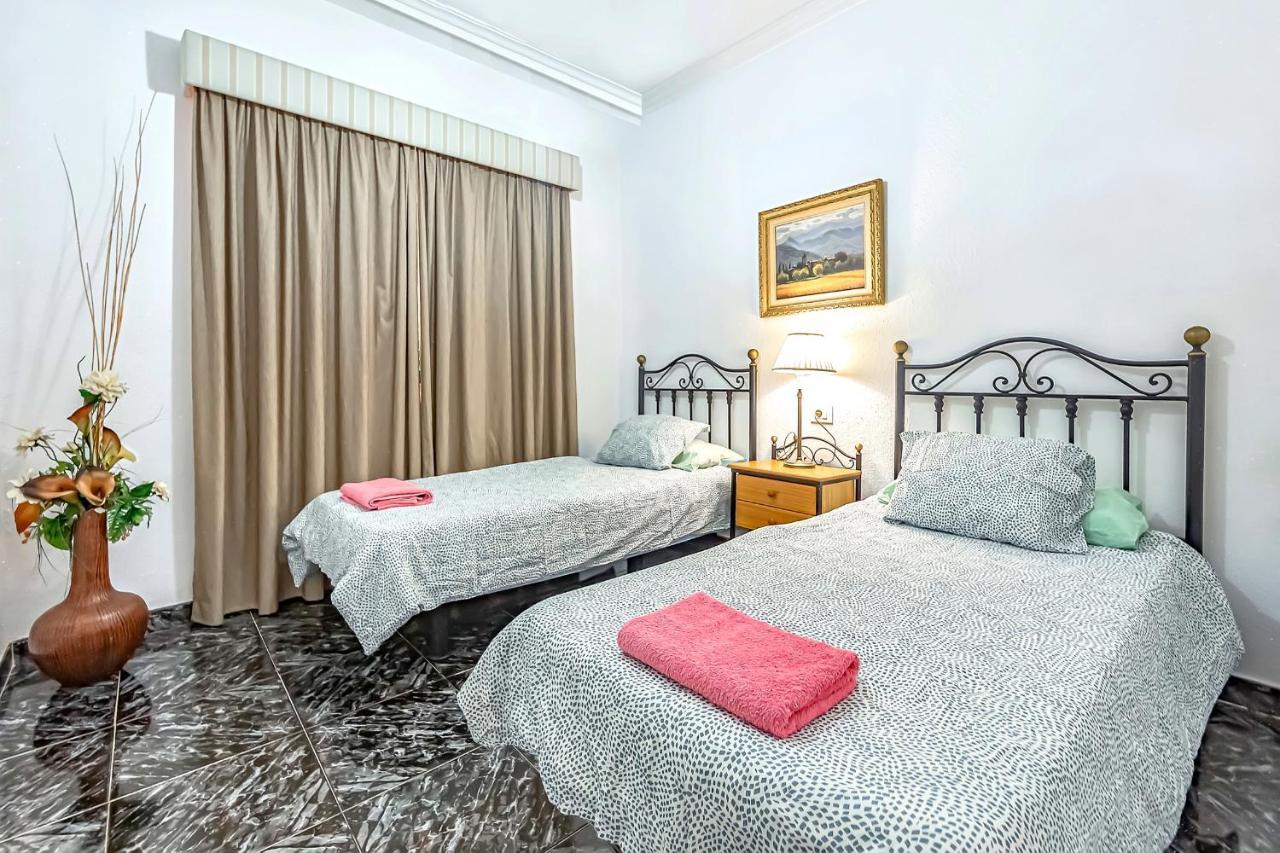 Villa Raquel With Private Pool And Sea View Los Menores 外观 照片