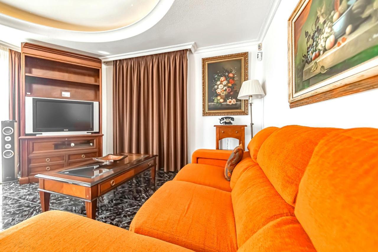 Villa Raquel With Private Pool And Sea View Los Menores 外观 照片