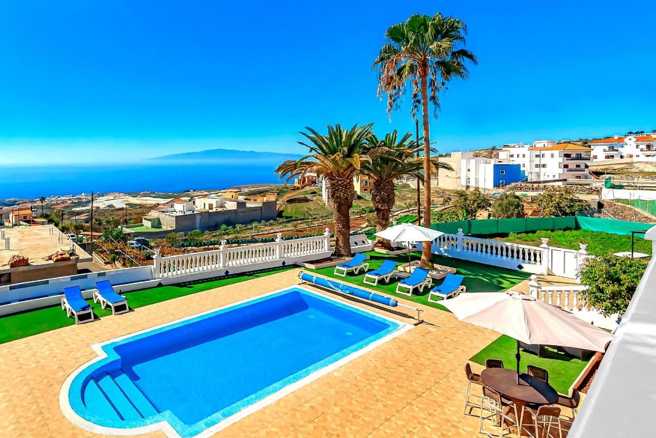 Villa Raquel With Private Pool And Sea View Los Menores 外观 照片