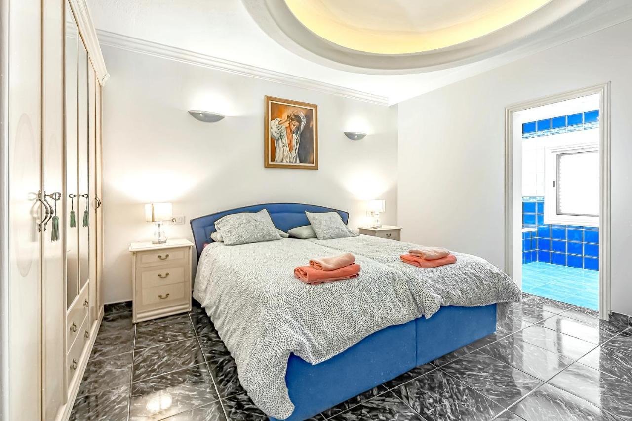 Villa Raquel With Private Pool And Sea View Los Menores 外观 照片